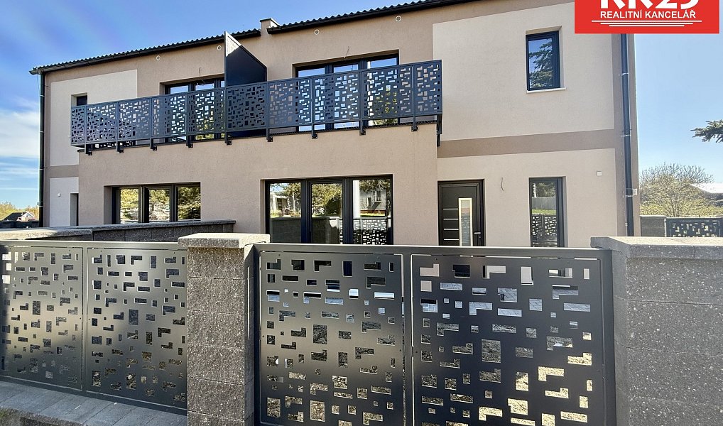 Prodej domu 200 m² s pozemkem 510 m², Velká Hleďsebe – náhled fotky 10