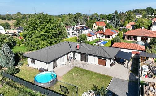 Prodej domu 151 m² s pozemkem 918 m², Sluhy, okres Praha-východ