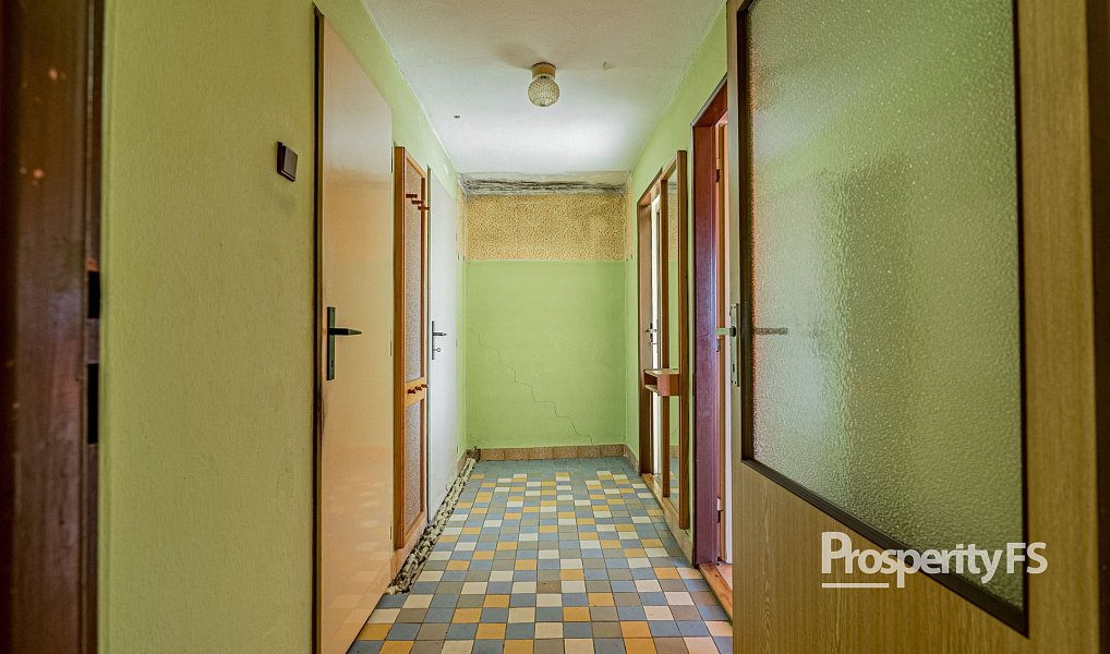 Prodej domu 180 m² s pozemkem 3 422 m², Ropice – náhled fotky 15