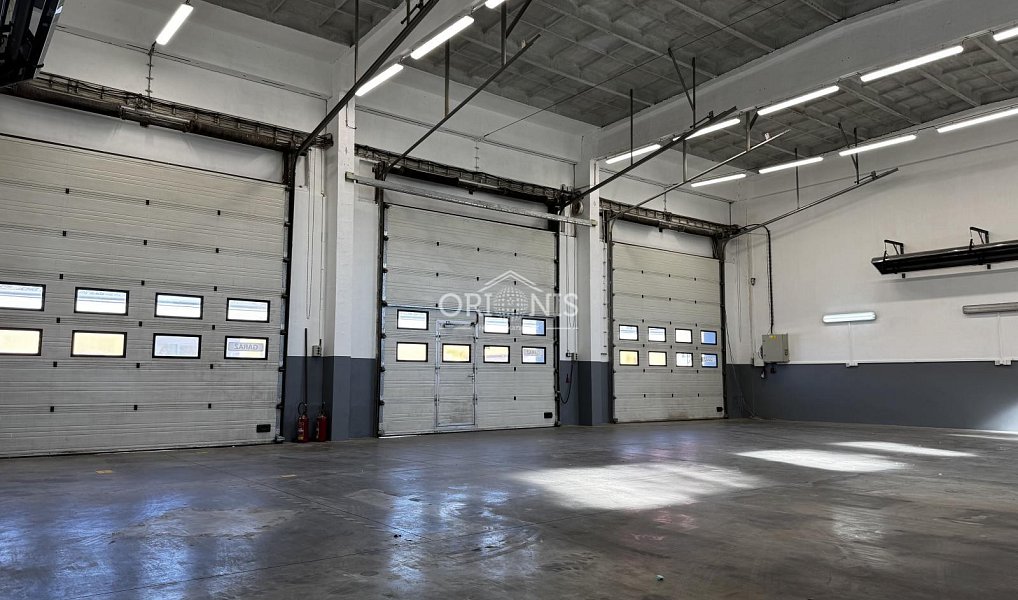 Pronájem výrobních prostor 370 m², Chomutov – náhled fotky 2