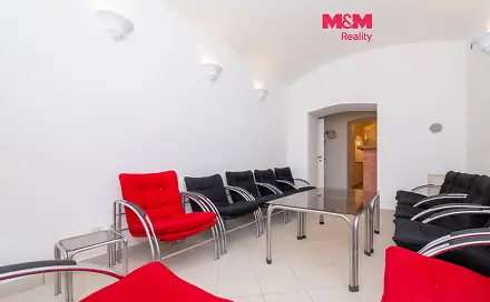 Pronájem kanceláře 61 m², Kolovratská, Praha 10 - Strašnice