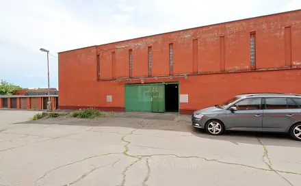 Prodej garáže 16,9 m2, Kladno Kročehlavy, u GDM ulice Bellevue, Bellevue, Kladno - Kročehlavy
