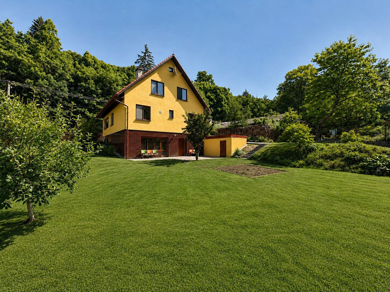 Prodej domu 270 m² s pozemkem 625 m²