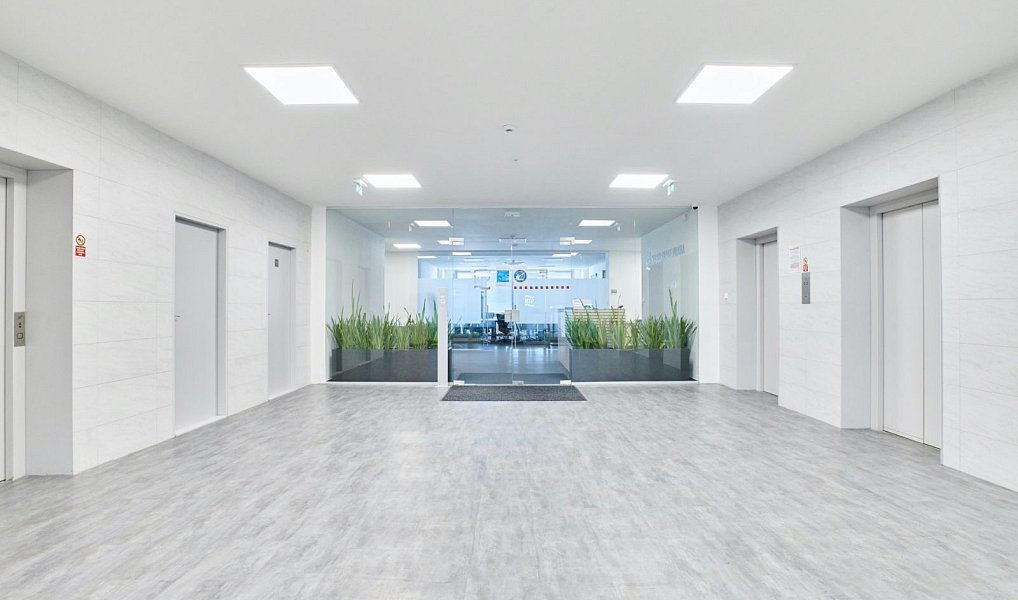 Pronájem kanceláře 144 m², Dolní Břežany – náhled fotky 10