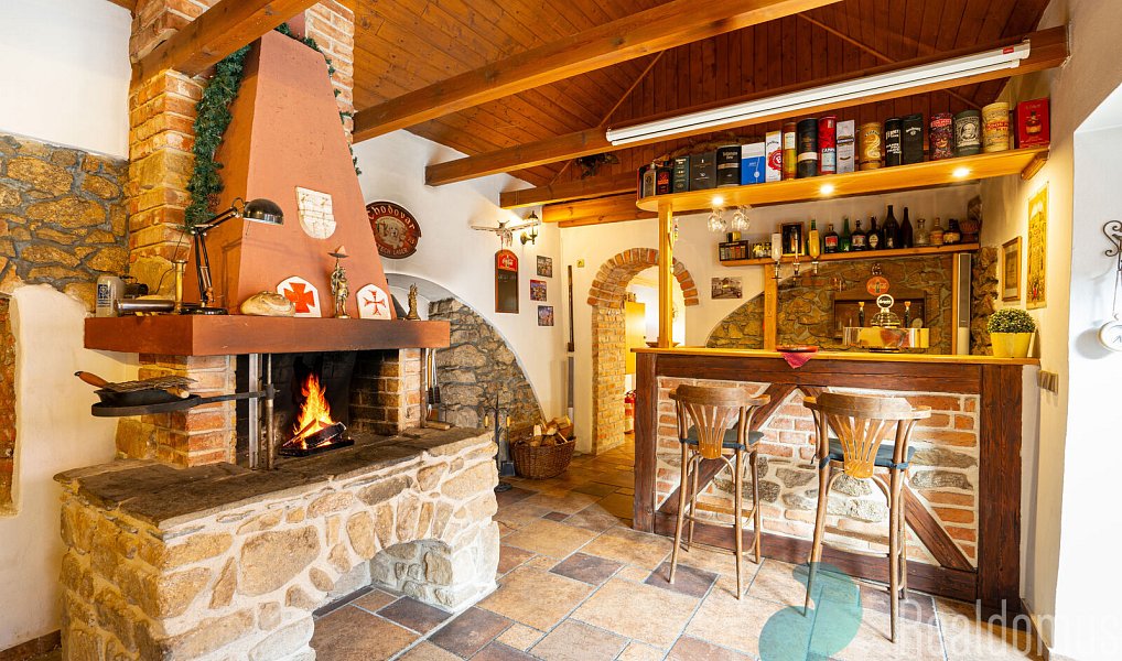 Prodej komerčního prostoru, 295 m², Český Krumlov, Benešov nad Černou