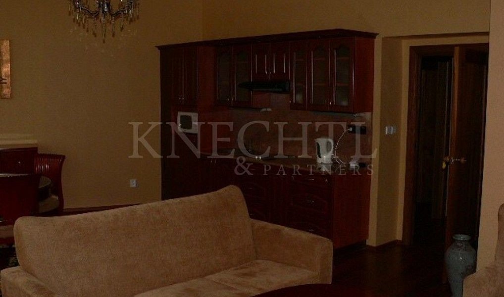 Prodej ubytovacího objektu 1 087 m², Karlovy Vary – náhled fotky 7