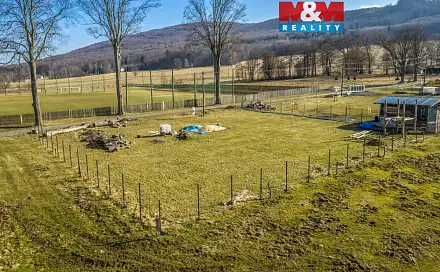 Prodej stavebního pozemku 1 390 m², Dolní Podluží, okres Děčín