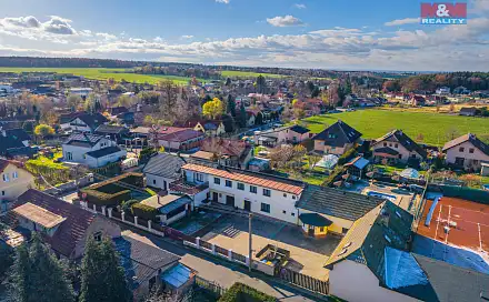 Prodej obchodních prostor 650 m², Sportovní, Babice, okres Praha-východ