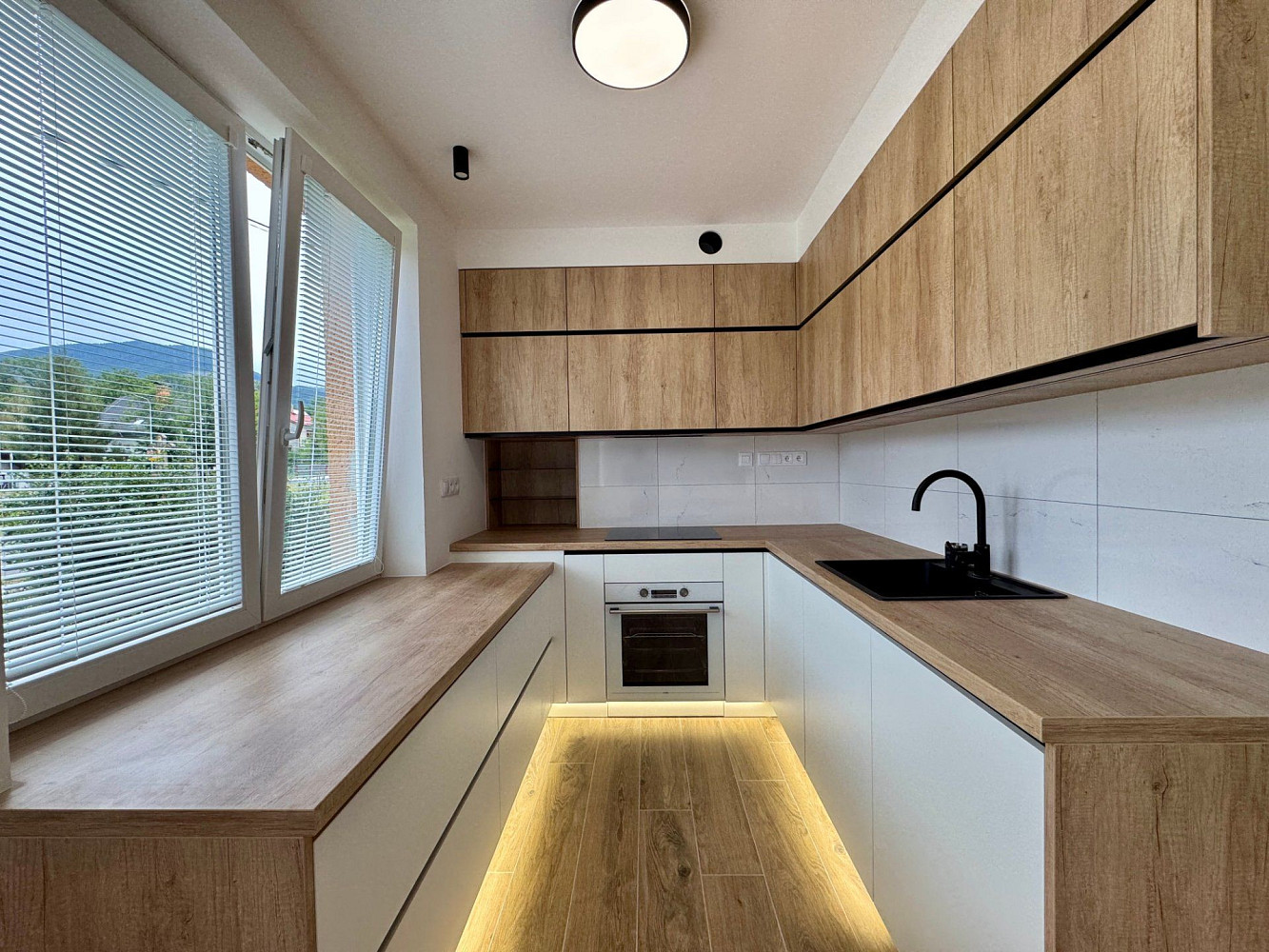 Pronájem bytu 2+1 68 m²