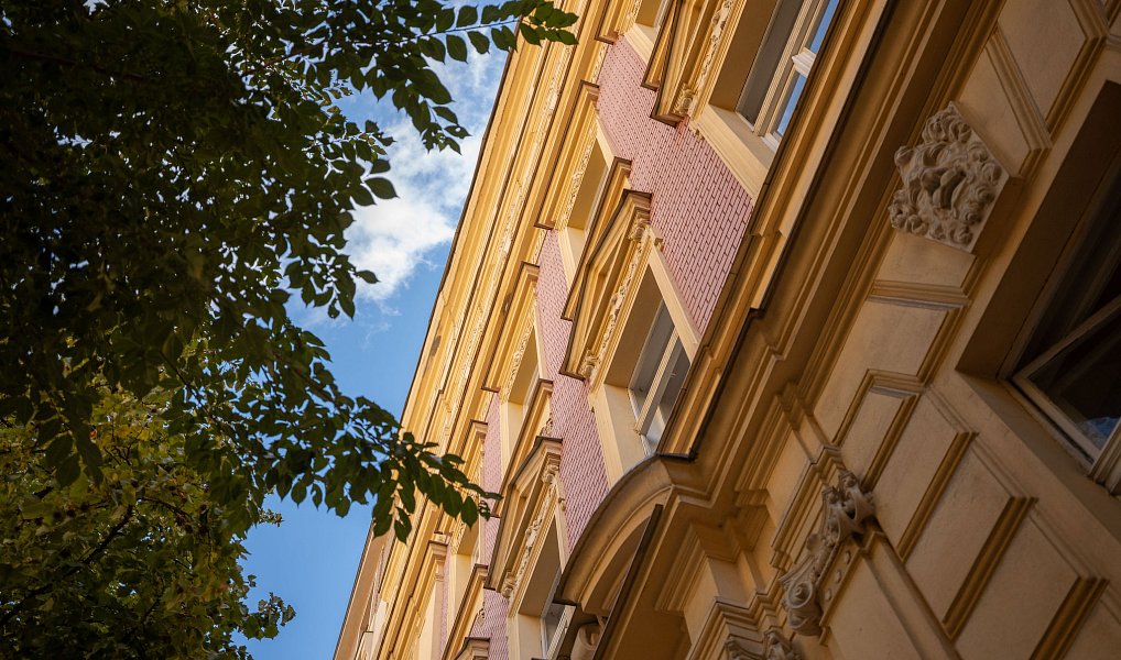 Prodej bytu 2+1 80 m², Praha – náhled fotky 17