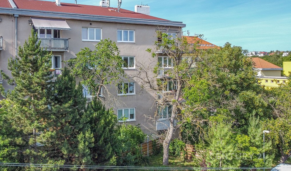 Prodej bytu 2+1 70 m², Praha – náhled fotky 4