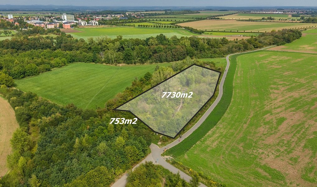 Prodej pozemku, 8242 m², Čakovice, Praha