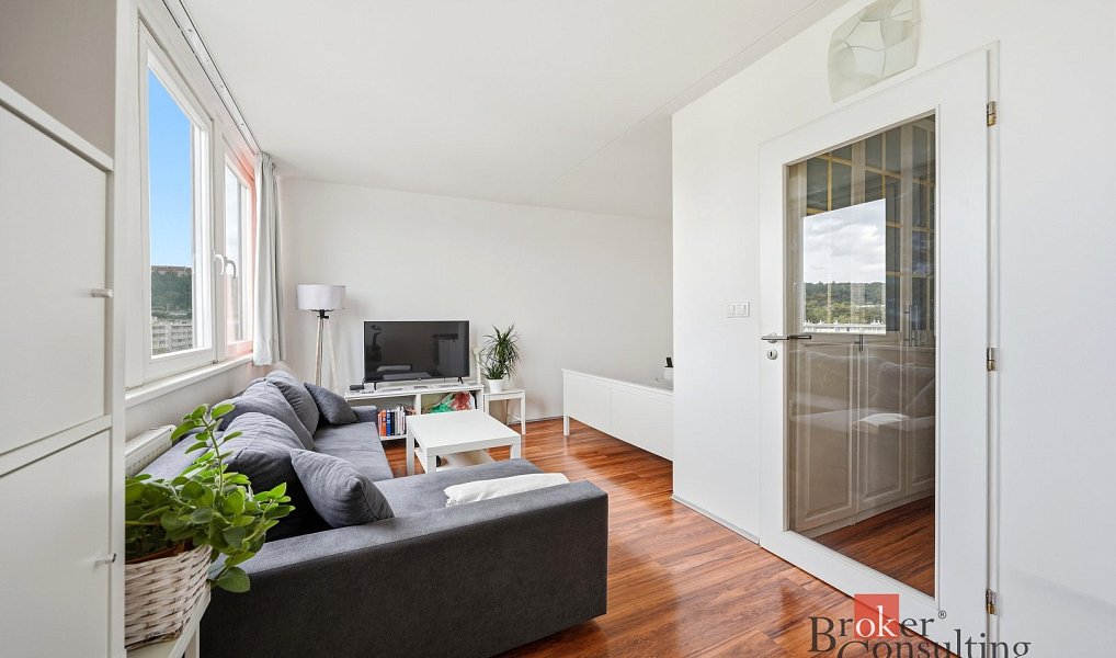 Prodej bytu 1+kk 30 m², Praha – náhled fotky 5
