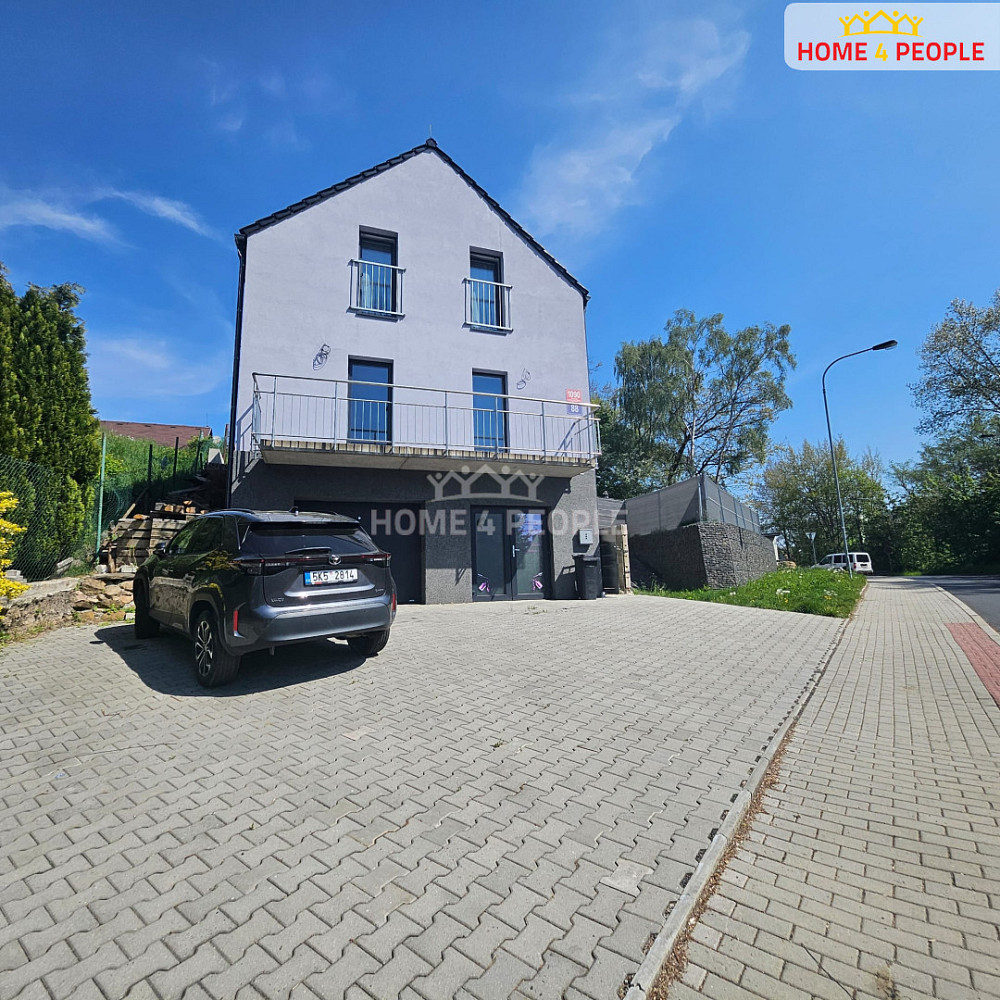 Prodej domu 154 m² s pozemkem 445 m²