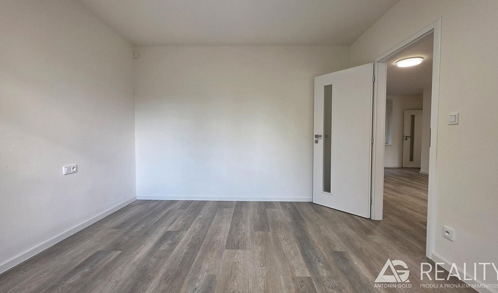 Prodej bytu 3+kk 88 m², Praha – náhled fotky 5