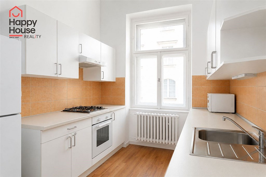 Pronájem bytu 3+1 90 m² — photo 3