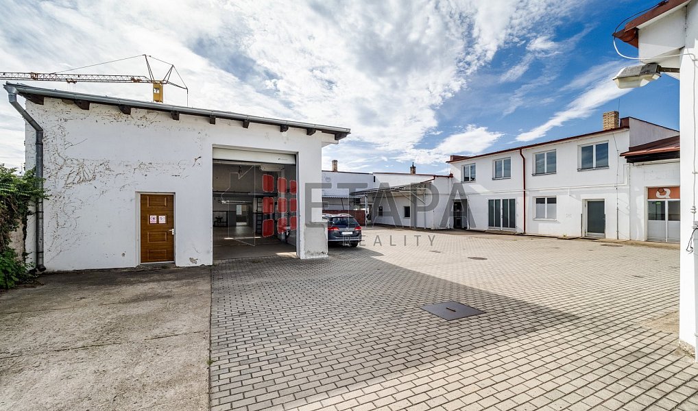 Prodej obchodních prostor 902 m², České Budějovice – náhled fotky 24