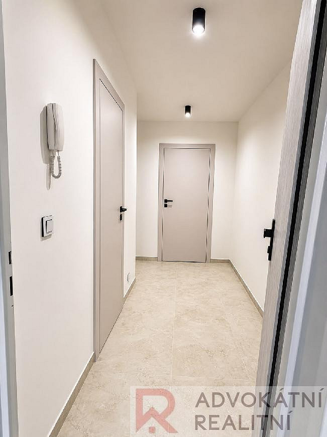 Prodej bytu 2+kk 43 m² – fotografie 4