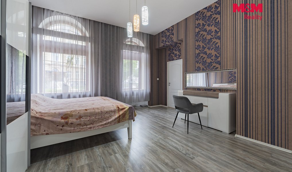 Prodej nájemního domu, činžáku 340 m², Karlovy Vary – náhled fotky 3