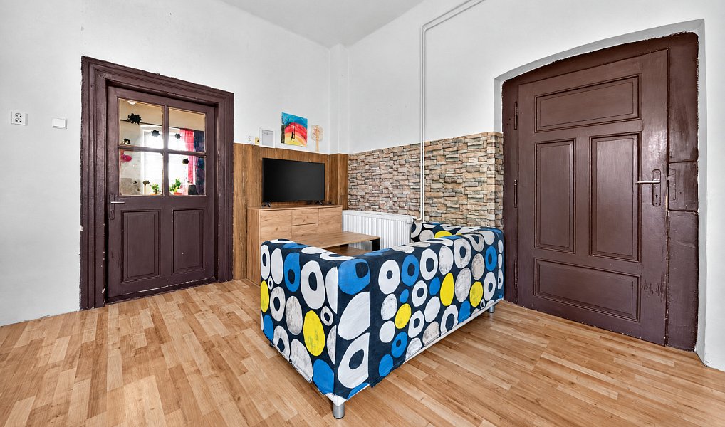 Prodej domu 175 m² s pozemkem 515 m², Zlonice – náhled fotky 7
