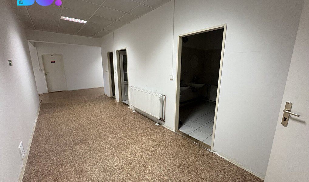 Pronájem kanceláře 960 m², Ostrava – náhled fotky 10