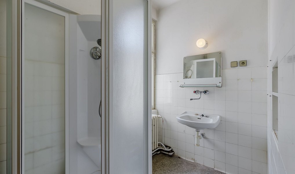 Prodej domu 219 m² s pozemkem 1 597 m², Sázava – náhled fotky 11