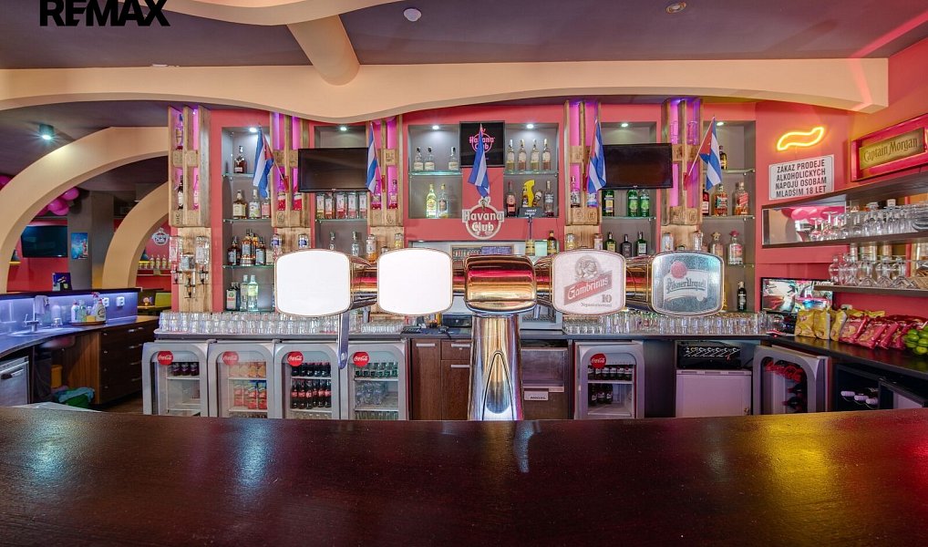 Prodej restaurace 600 m², Aš – náhled fotky 17