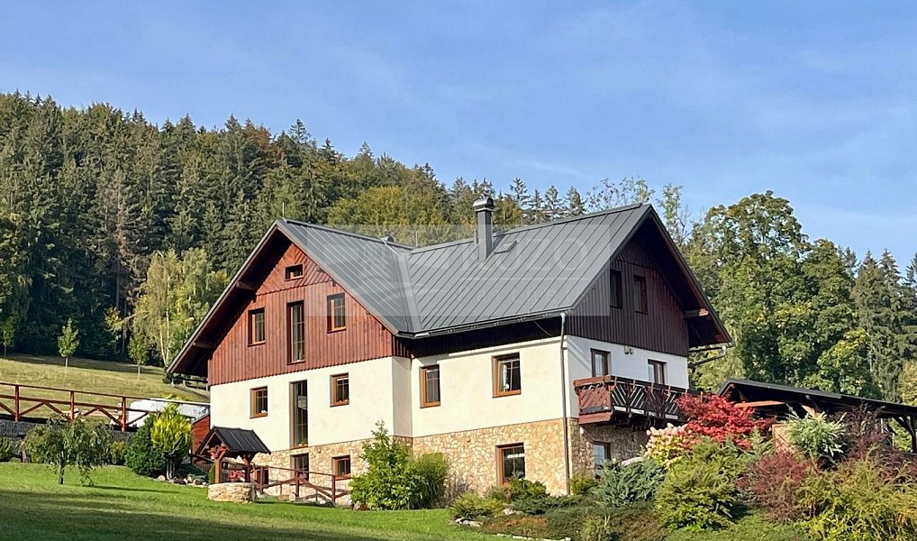 Prodej komerčního objektu (jiného typu) 345 m², Paseky nad Jizerou – náhled fotky 3