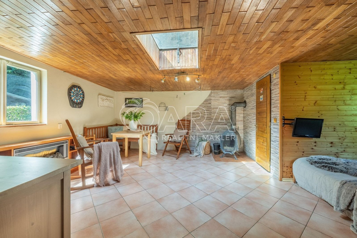 Prodej chaty/chalupy 44 m² s pozemkem 519 m² – fotografie 2