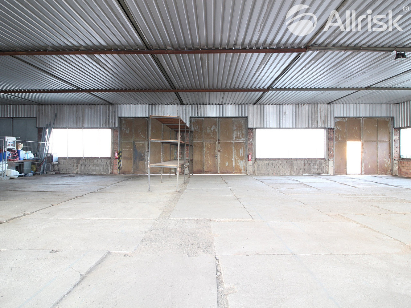 Pronájem skladovacích prostor 509 m²