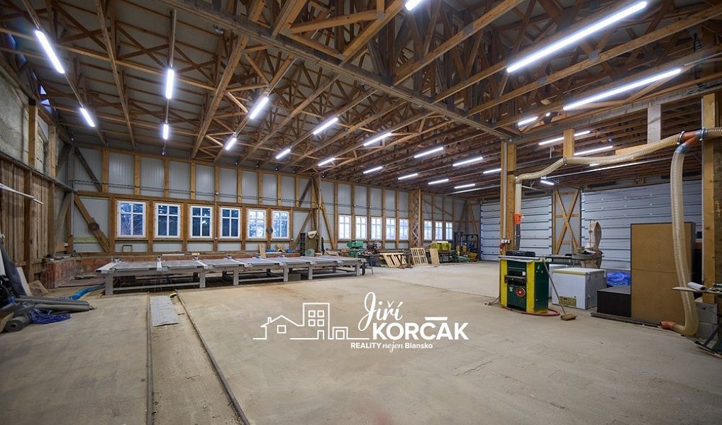 Prodej výrobních prostor 350 m², Blansko – náhled fotky 13