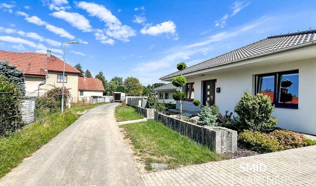 Prodej domu 115 m² s pozemkem 505 m², Žleby – náhled fotky 52