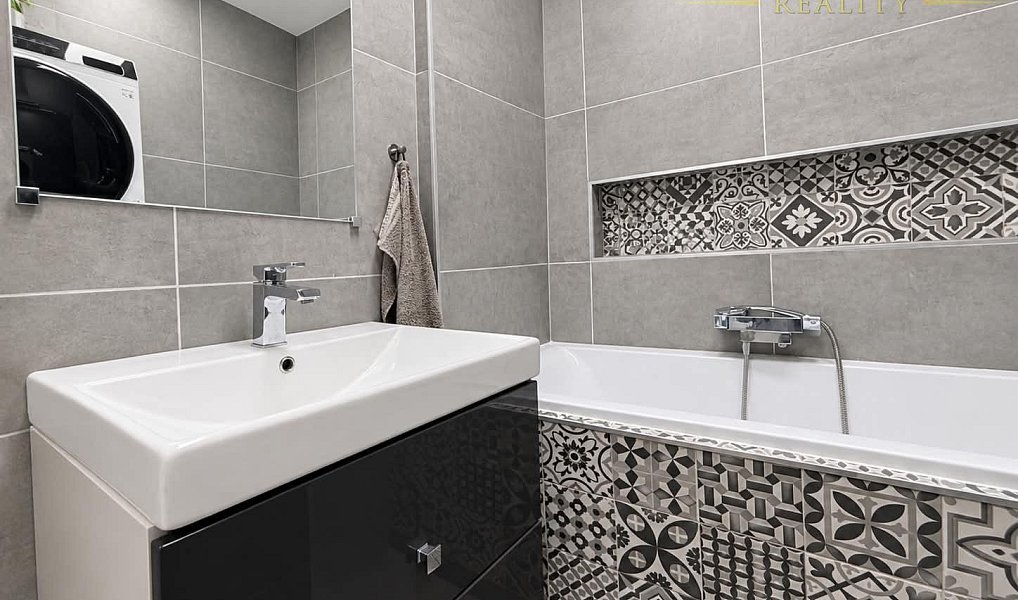 Pronájem bytu 3+1 64 m², Český Těšín – náhled fotky 2