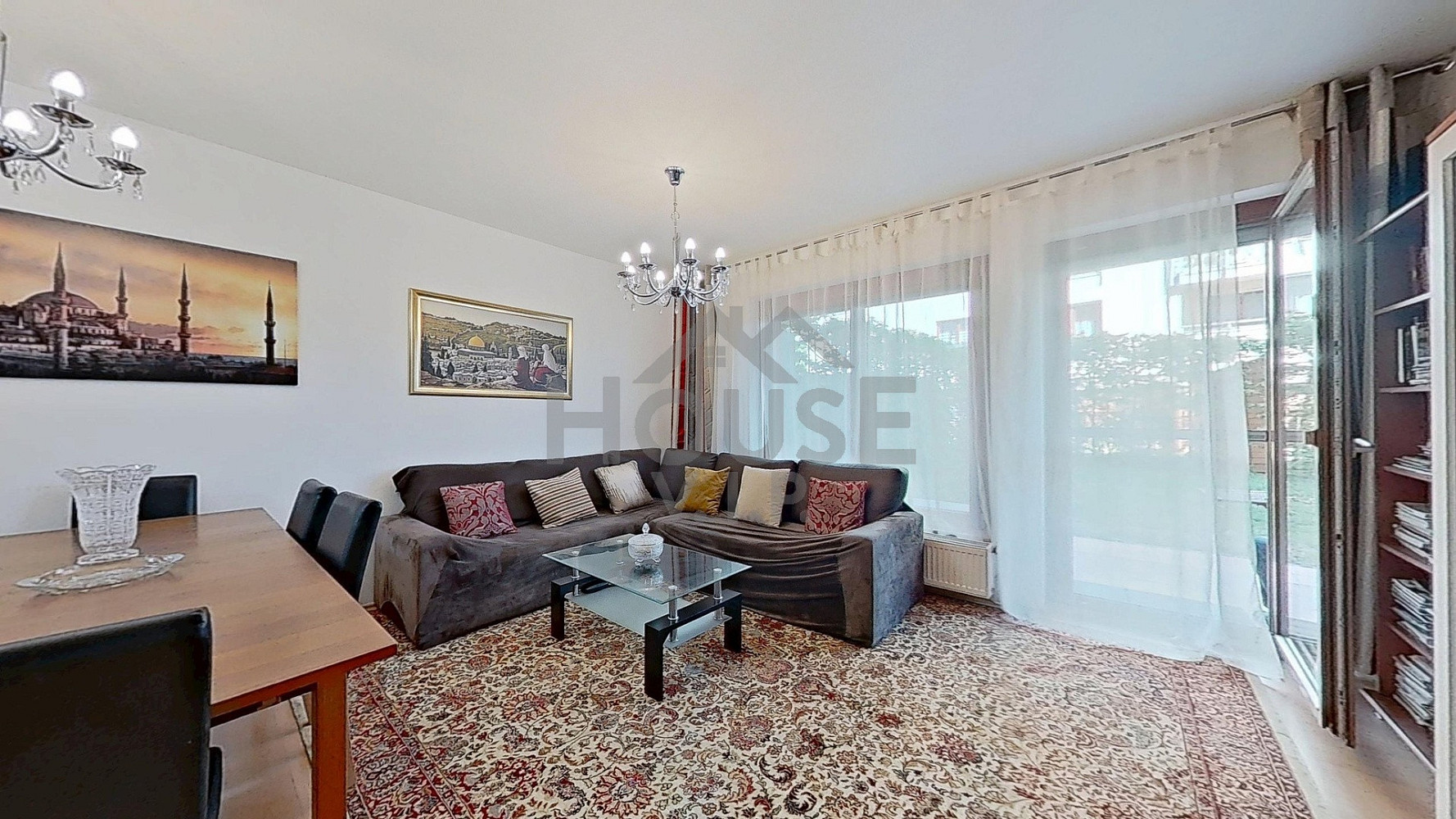 Pronájem bytu 4+kk 99 m²