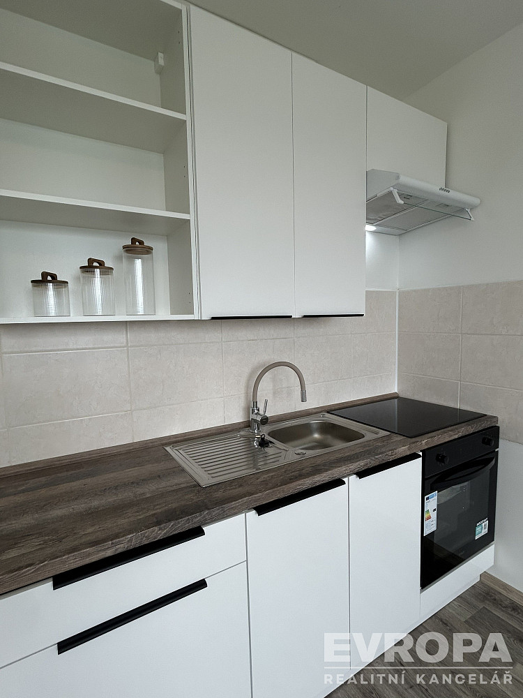 Pronájem bytu 2+kk 40 m²