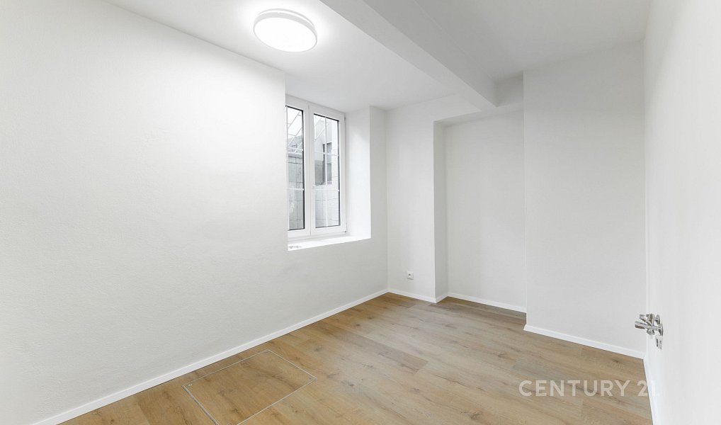 Prodej bytu 2+1 62 m², Praha – náhled fotky 15