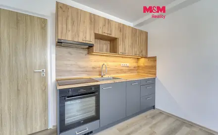 Pronájem bytu 2+kk 40 m², V Drahelinkách, Sušice - Sušice II, okres Klatovy