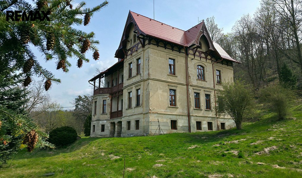 Prodej domu 960 m² s pozemkem 4 964 m², Liběchov – náhled fotky 44