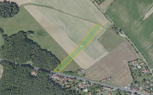 Prodej pole 7 977 m², Vyžlovka, okres Praha-východ