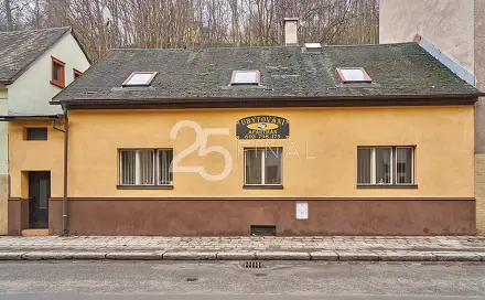 Prodej domu 141 m² s pozemkem 483 m², Regnerova, Úpice, okres Trutnov