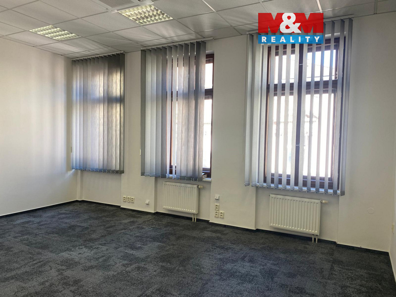 Pronájem obchodních prostor 170 m²