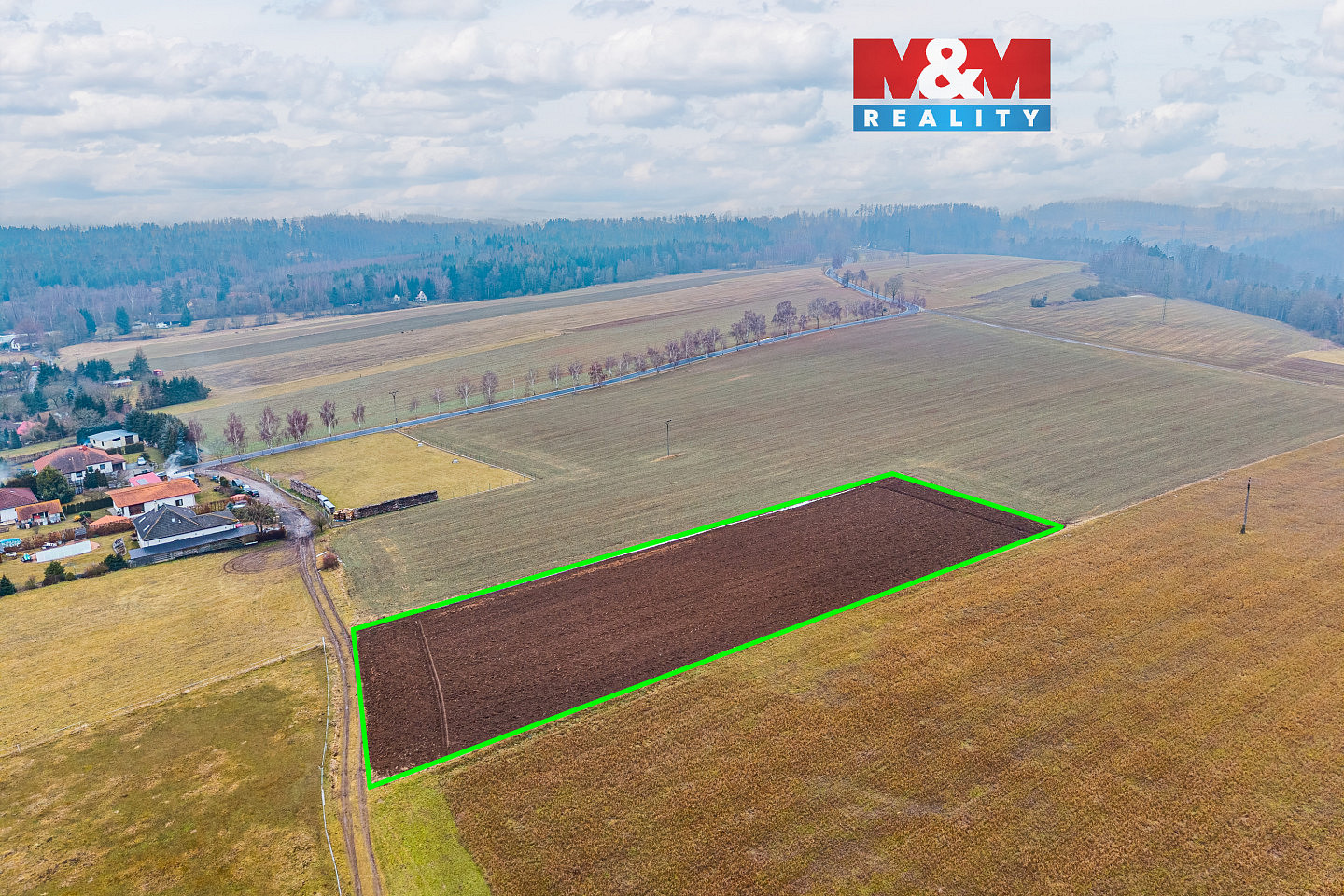 Prodej pole 5 240 m²