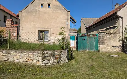 Prodej stavebního pozemku 684 m², Na Karlově, Peruc - Telce, okres Louny