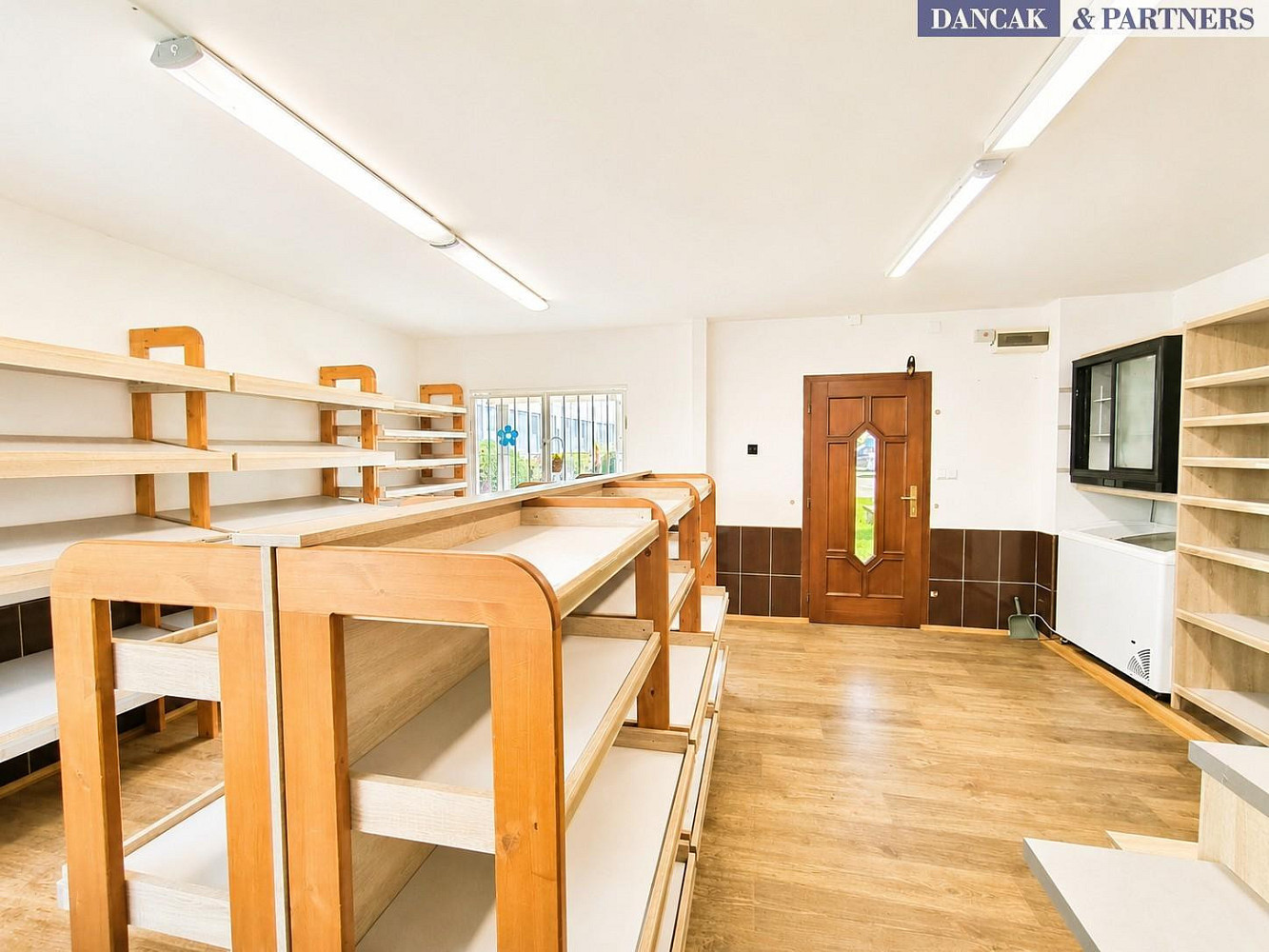 Prodej obchodních prostor 50 m² – fotografie 5