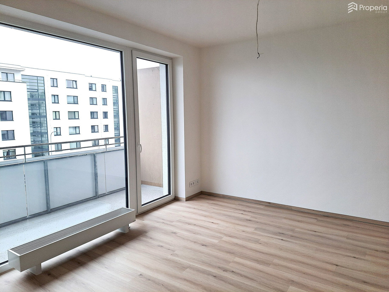 Pronájem bytu 1+kk 33 m² – fotografie 3