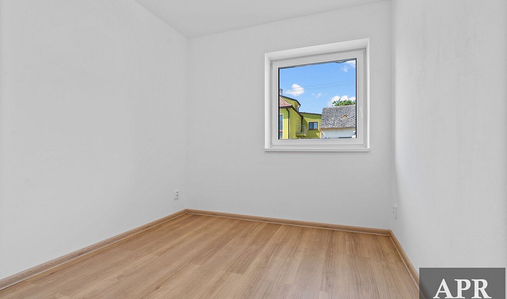 Prodej domu 76 m² s pozemkem 138 m², Nivnice – náhled fotky 7