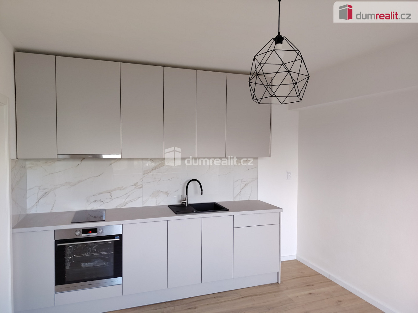 Pronájem bytu 2+kk 33 m²