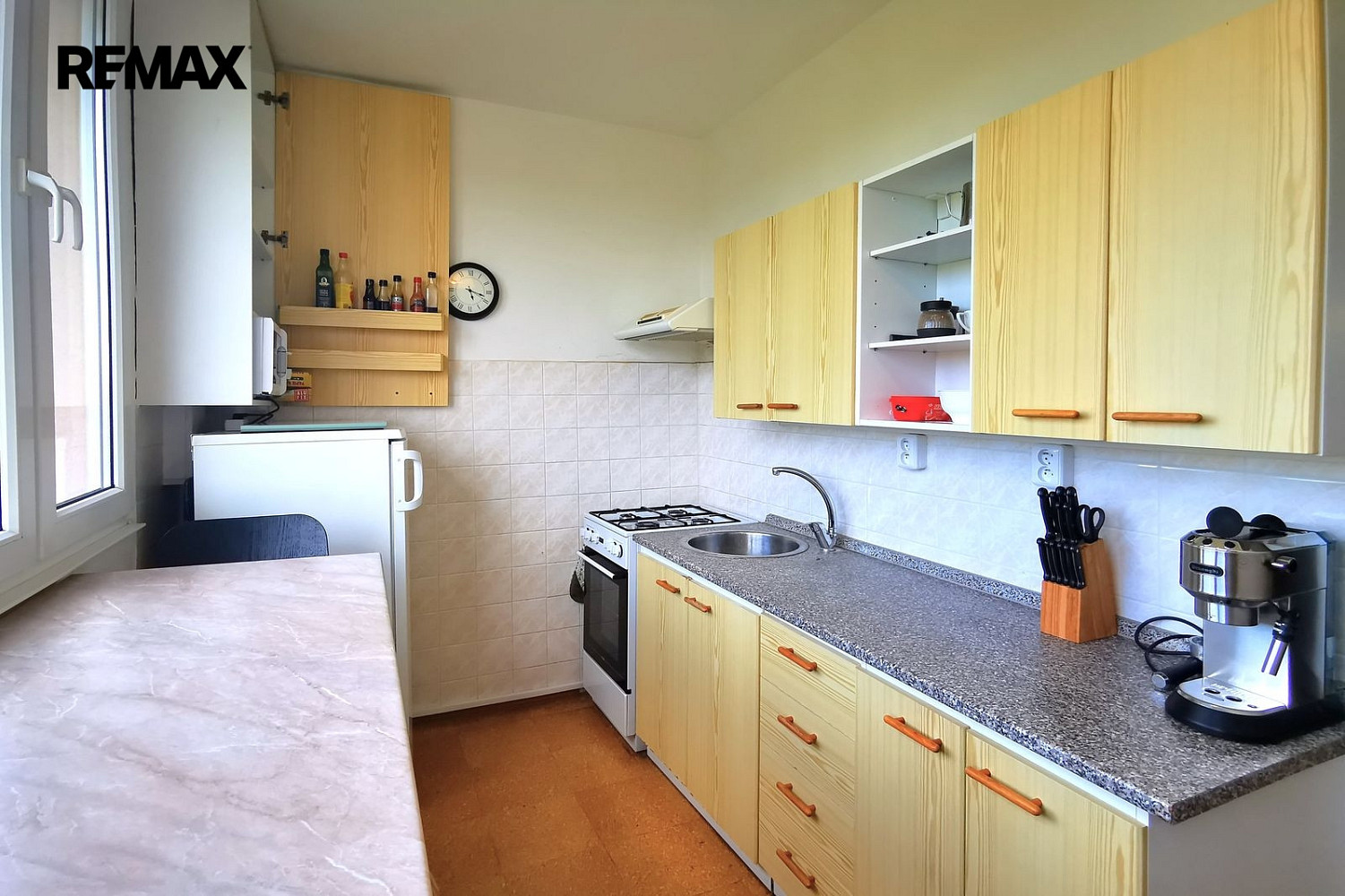 Pronájem bytu 3+1 78 m² — photo 2