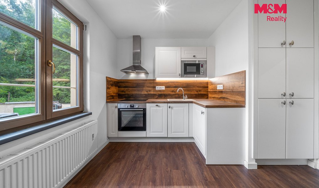 Prodej nájemního domu, činžáku 486 m², Dalovice – náhled fotky 6