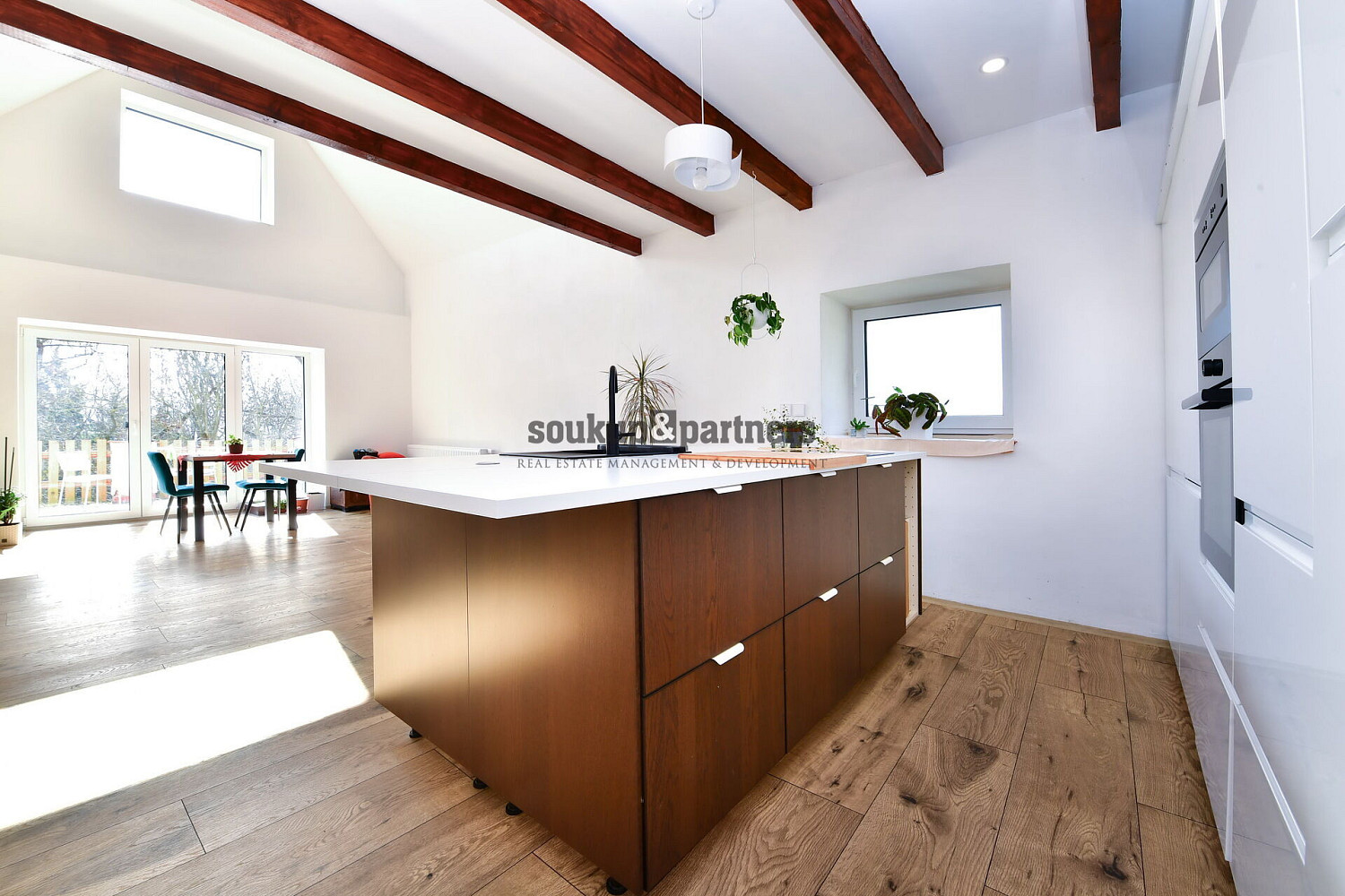 Prodej domu 140 m² s pozemkem 997 m² – fotografie 4